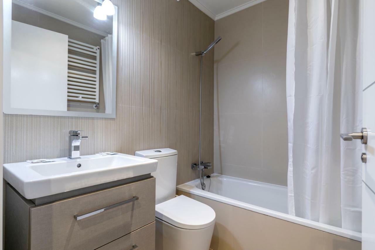 Zurriola Suites By Forever Rentals San Sebastian Ngoại thất bức ảnh